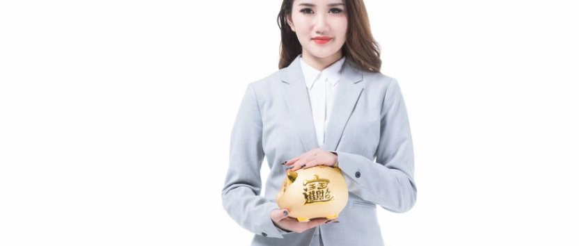 令人好奇！上海黄金期货价格(影响因素、市场表现及未来趋势)_http://cajjl.cn_期货基础_第1张
